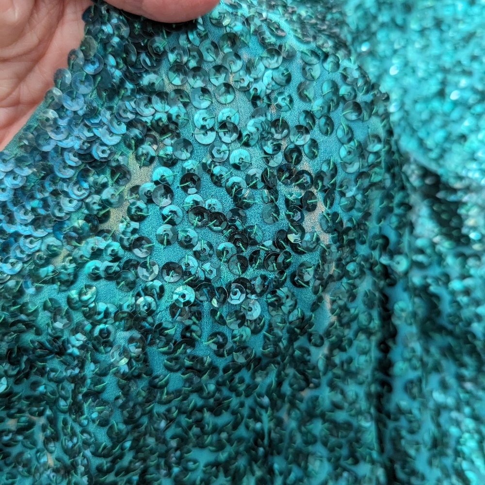 GREEN Sequin Bell Set